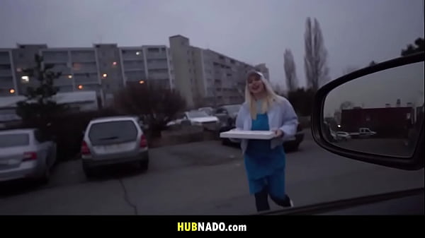 Is This Your Creamy Pizza? – Vera Jarw, Martin Gun