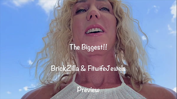 The Biggest Cock I’ve ever had!! And I loved it!!