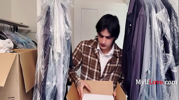 Cant Believe My Stepmom Would Fuck Step Uncle But Not Even Give Me A Handjob.. That Changes Today! – Anna Kolba, Elias Cash