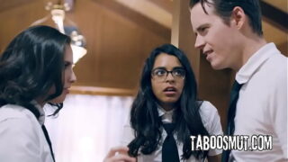 Peer Pressure – Casey Calvert, Vienna Black