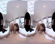Anna polina vr mom’s up
