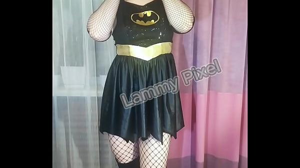 Lammy Pixel dressed up as Catwoman, how do you like cosplay and role playing?