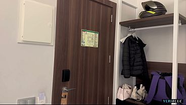 My Horny Spanish Girlfriend Gives Me a Blowjob When She Gets Home From Work – Andrea Lux